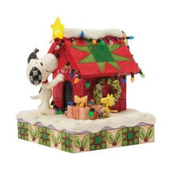 Prize-Worthy Christmas Snoopy Doghouse Peanuts by Jim Shore