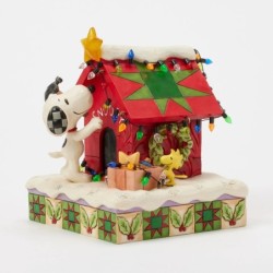 Prize-Worthy Christmas Snoopy Doghouse Peanuts by Jim Shore