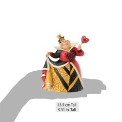 Queen of Hearts Personality Pose