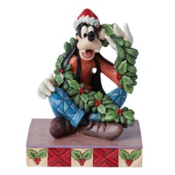 A Goofy Christmas Goofy Christmas Figurine Disney Traditions by Jim Shore