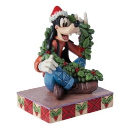 A Goofy Christmas Goofy Christmas Figurine Disney Traditions by Jim Shore