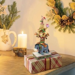 Friendship Festivities Christmas Winnie the Pooh Stacked Figurine Disney Traditions